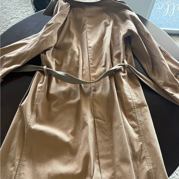 Trave Trench Coat - Picture 6 of 7